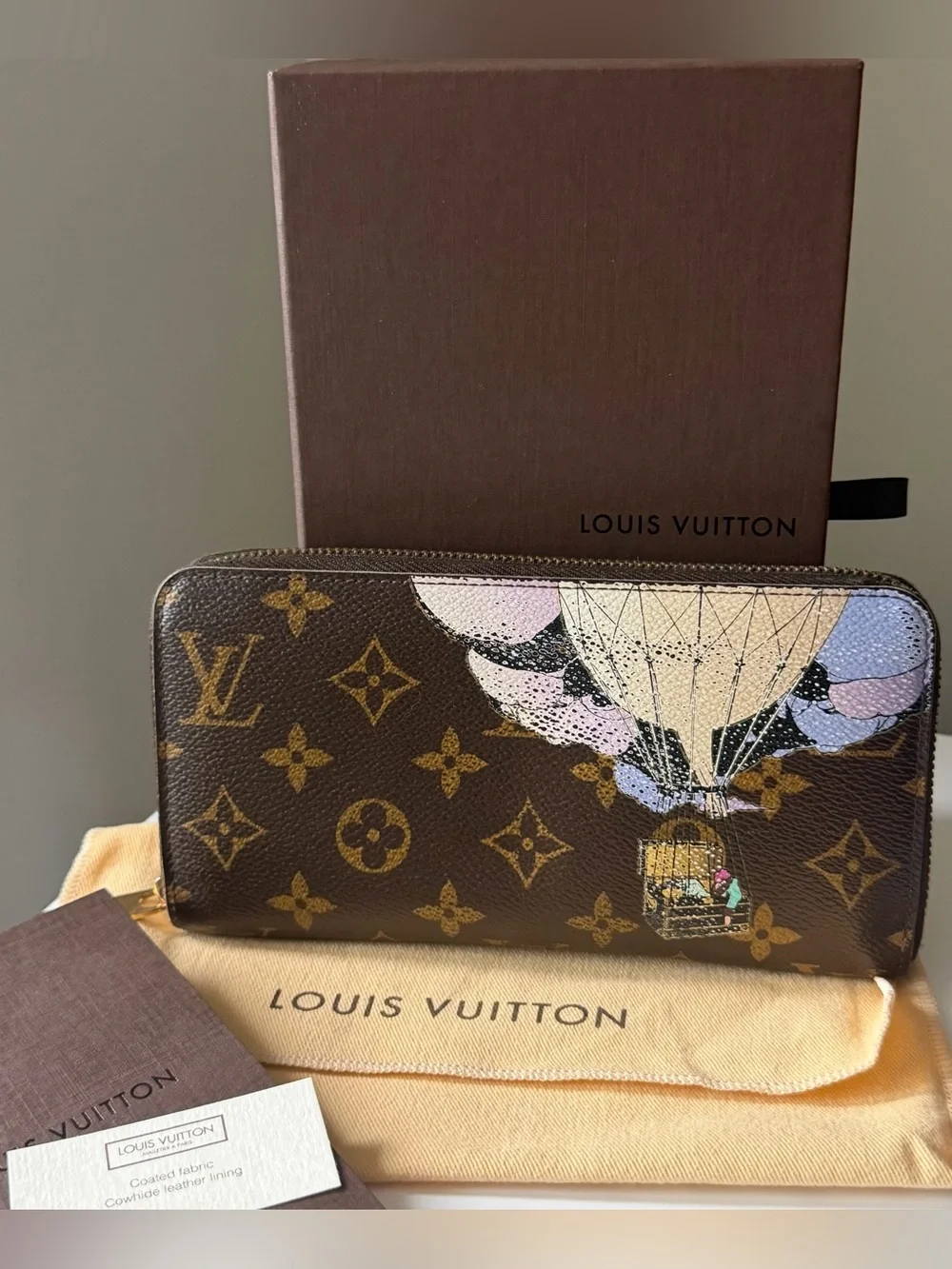 Louis Vuitton Illustré Hot Air Balloon Limited Edition Monogram Zippy Wallet